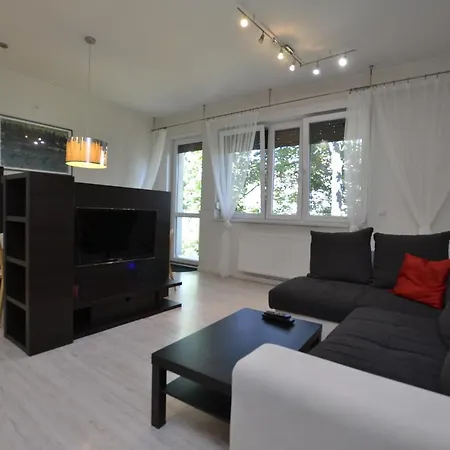 Bursztynowy Z Garazem -centrum Gliwic Gliwice